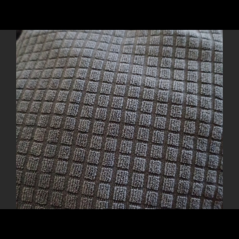 🍋 gray chair cover $6 or 3/$10 - Picture 4 of 6